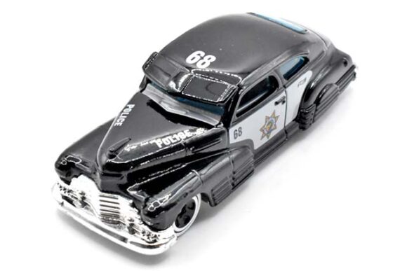 47 CHEVY FLEETLINEのレビューポリス仕様のクラシックファストバック HTF15 Hot Wheels 情報まとめ ホットウィール にわかマニア