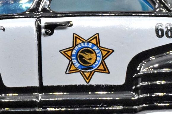 47 CHEVY FLEETLINEのレビューポリス仕様のクラシックファストバック HTF15 Hot Wheels 情報まとめ ホットウィール にわかマニア