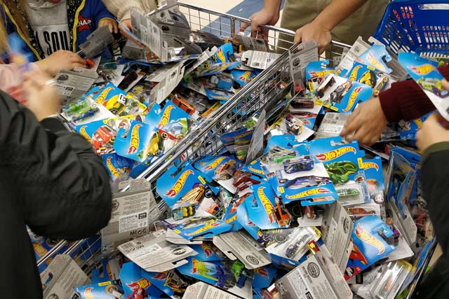トイザらスのブラックフライデー17戦果報告会場 Hot Wheels 情報まとめ ホットウィール にわかマニア