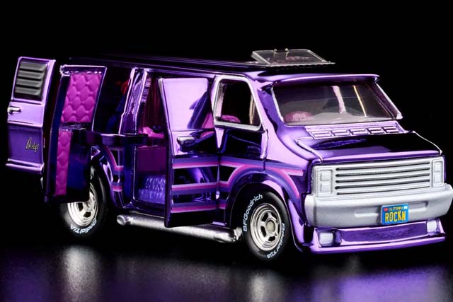 HWCにてRLC限定の'70s DODGE TRADESMAN VAN情報が公開！ | Hot Wheels 