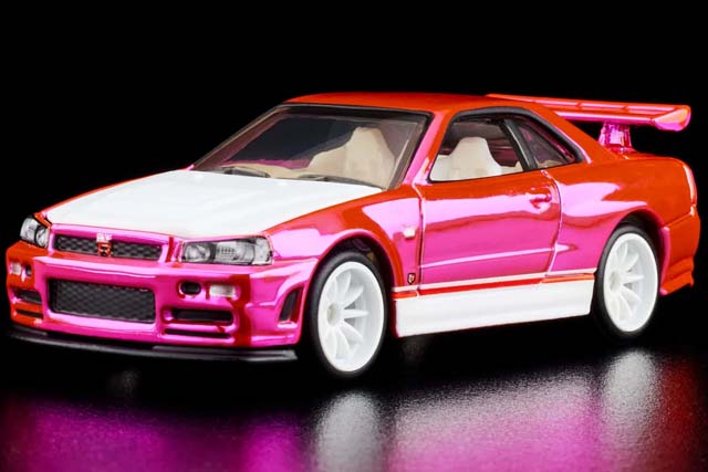 HWCにてRLC限定のピンクエディションNISSAN SKYLINE GT-R (BNR34)発売 